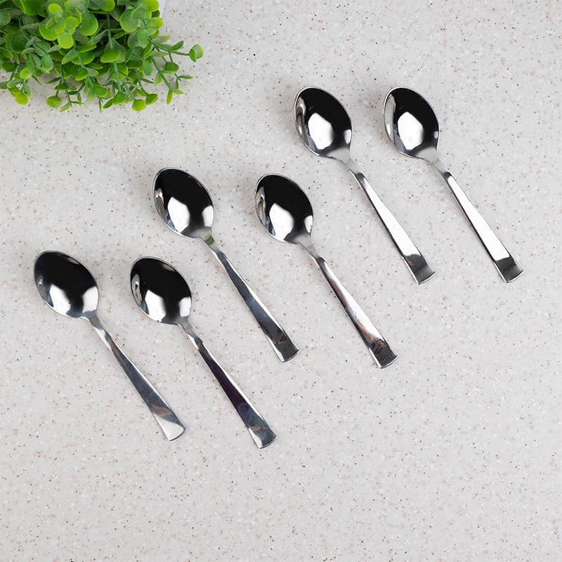 Buy Vidaara Baby Spoon - Set Of Six Cutlery Set from Vaaree