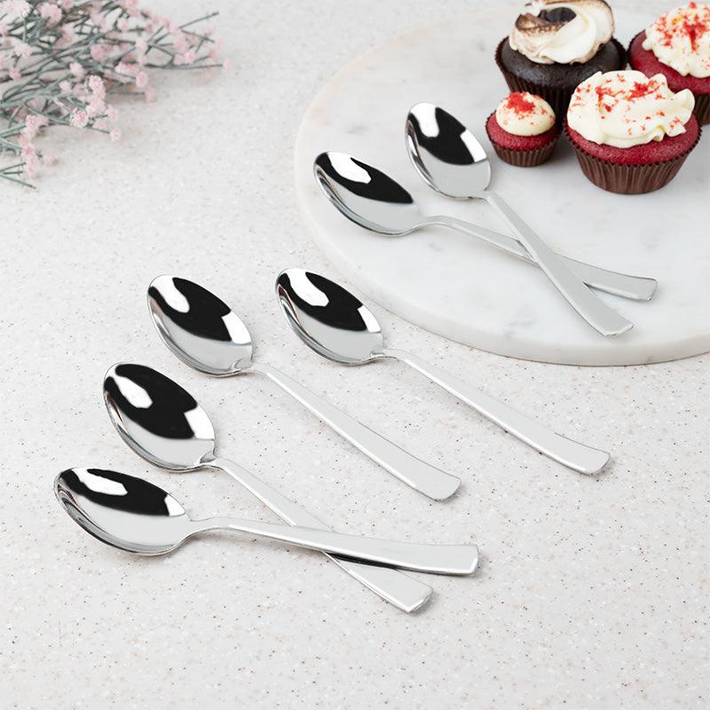 Buy Cutlery Set - Vidaara Dessert Spoon - Set Of Six at Vaaree online