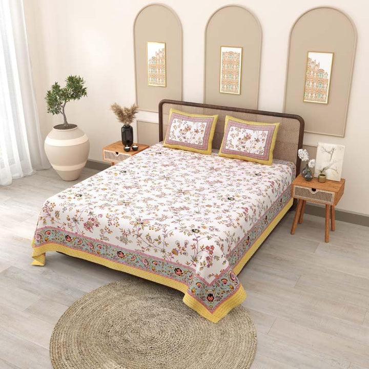 Buy Dithi Printed Bedsheet - Pink at Vaaree online | Beautiful Bedsheets to choose from