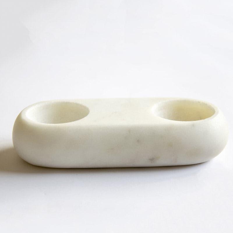 Buy Twin Tale Pinch Bowl Dip Bowl from Vaaree