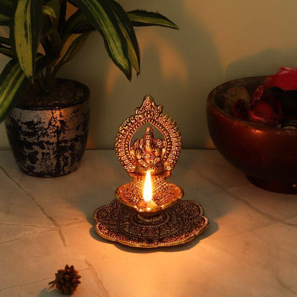 Buy Ganpati Ji Aluminium Diya Diyas from Vaaree