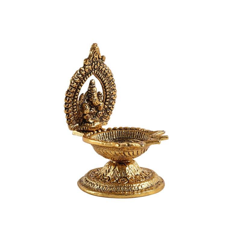 Buy Lord Vinayaka Diya Diyas from Vaaree