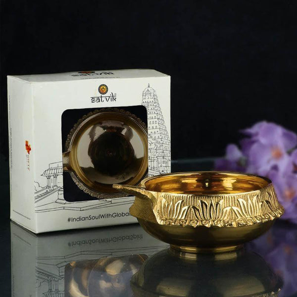 Buy Akhand Brass Diya Diyas from Vaaree