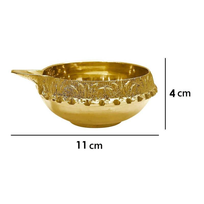 Buy Akhand Brass Diya Diyas from Vaaree