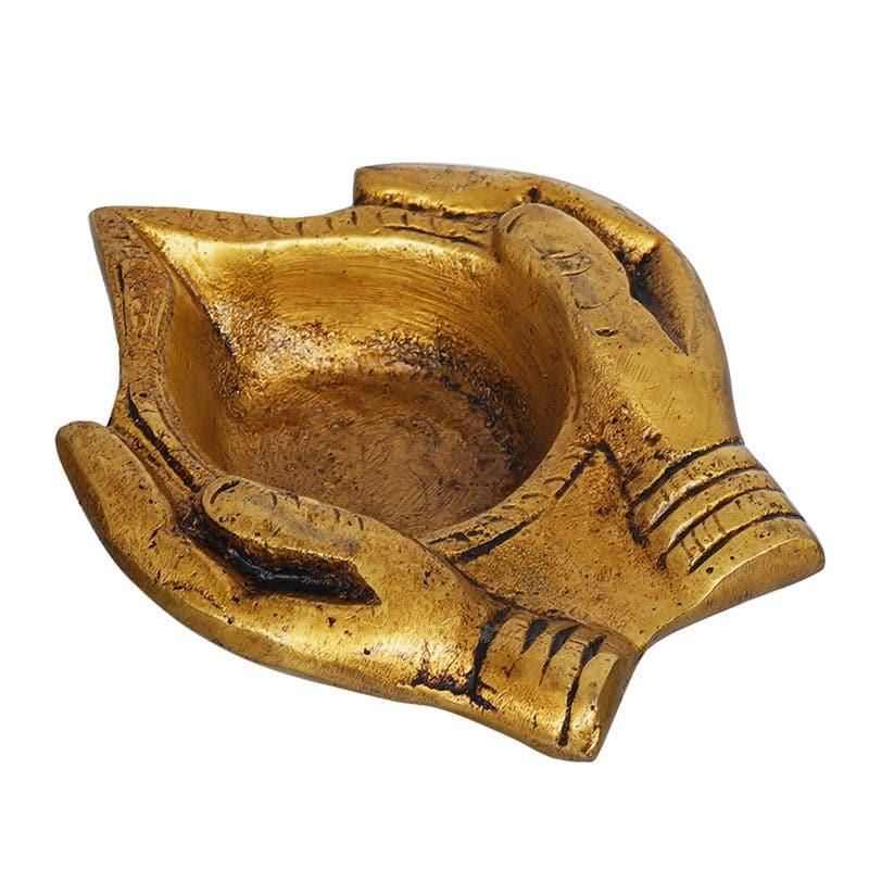 Buy Barga Ethnic Diya Diyas from Vaaree