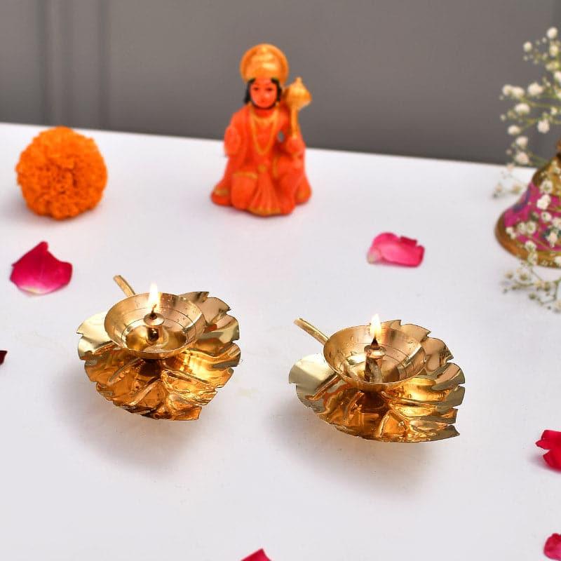 Buy Brass Leaf Diya - Set Of Two Diyas from Vaaree