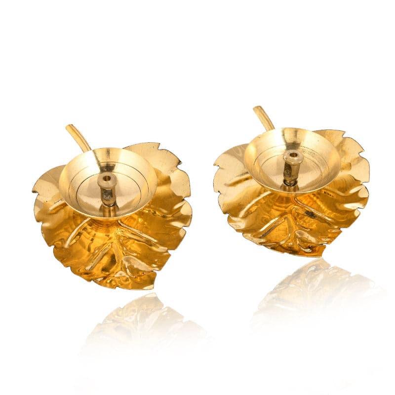 Buy Brass Leaf Diya - Set Of Two Diyas from Vaaree