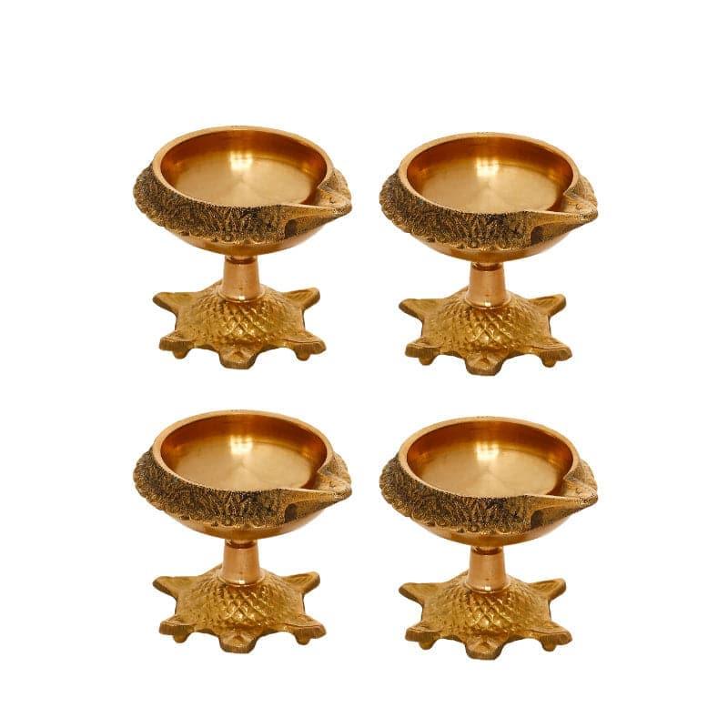 Buy Disnu Tortoise Diya - Set Of Four Diyas from Vaaree