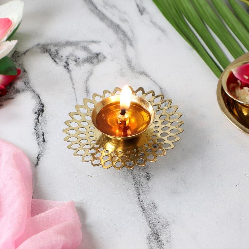 Buy Flora Round Base Diya Diyas from Vaaree