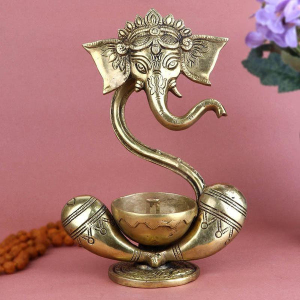 Buy Ganesh Decorative Diya Diyas from Vaaree