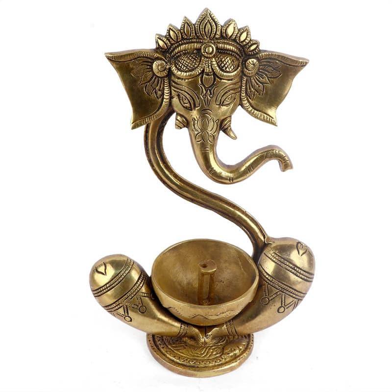 Buy Ganesh Decorative Diya Diyas from Vaaree