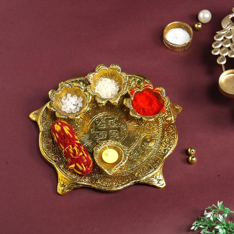 Buy Kalana Pooja Thali Diyas from Vaaree