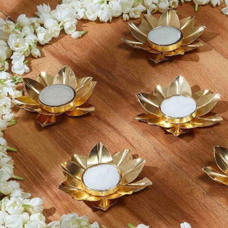 Buy Lotus Grand Festive Diya - Set Of Four Diyas from Vaaree