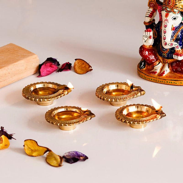 Buy Mastara Brass Diya - Set Of Four Diyas from Vaaree