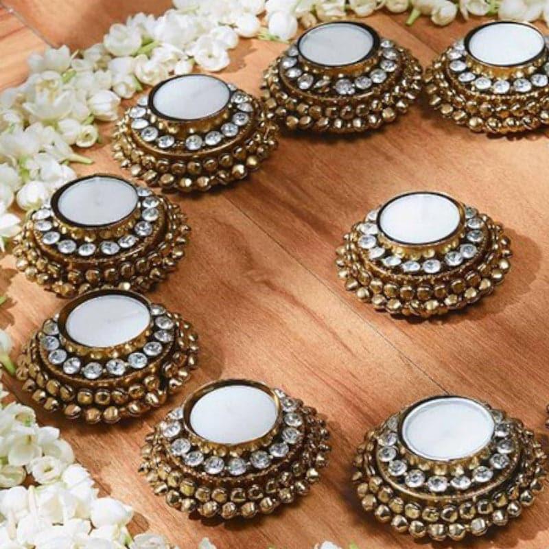 Buy Preva Festive Diya - Set Of Twelve Diyas from Vaaree