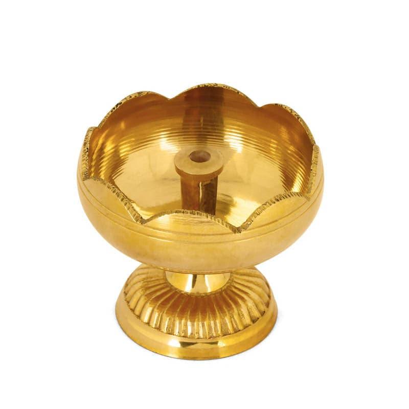 Buy Rudra Brass Diya Diyas from Vaaree