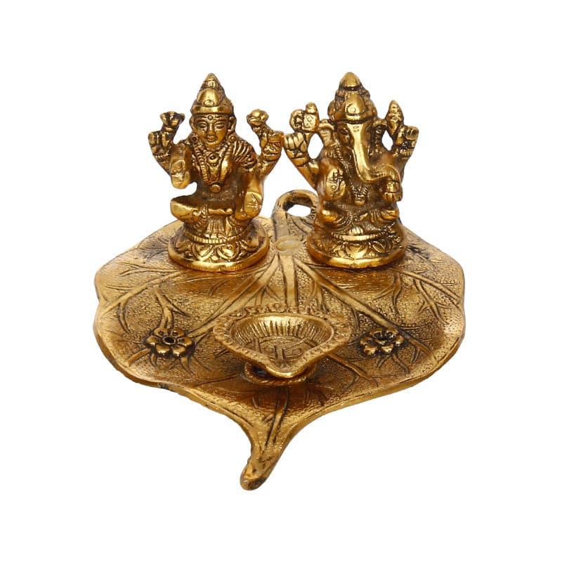 Buy Sacred Lakshmi Ganesha Idol Diyas from Vaaree