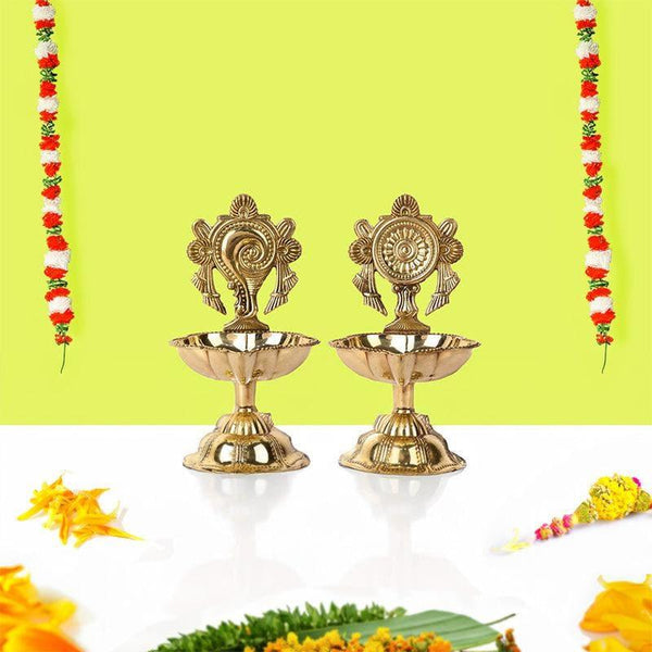 Buy Shankh Brass Diya Diyas from Vaaree