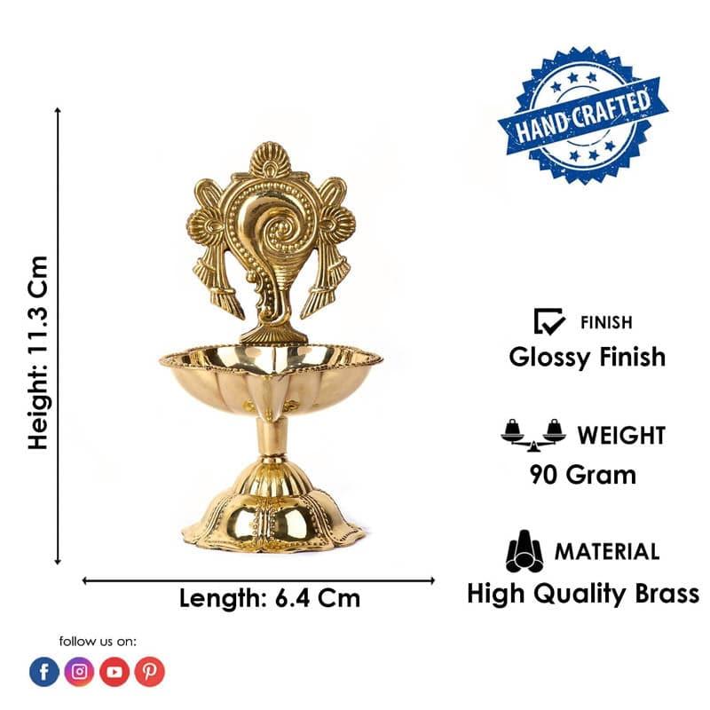 Buy Shankh Brass Diya Diyas from Vaaree