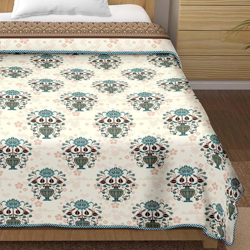 Buy Charbagh Blooming Dohar - Teal Dohars from Vaaree