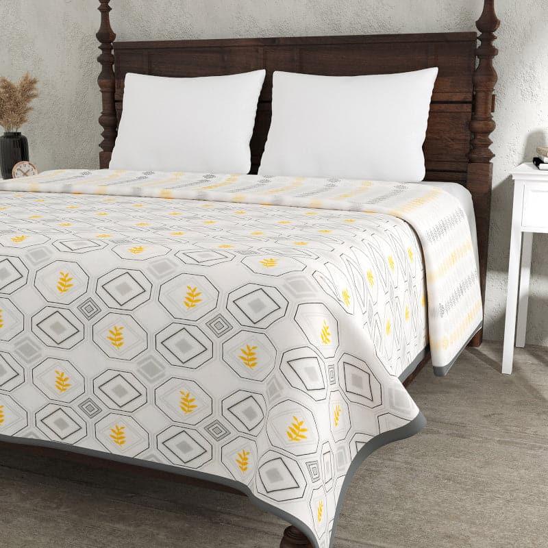 Buy Fiora Floral Dohar - Yellow & Grey Dohars from Vaaree