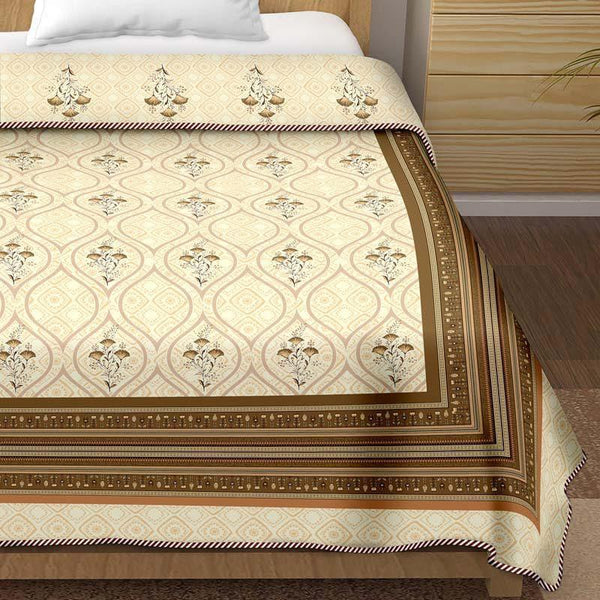 Buy Wavy Royal Dohar - Brown Dohars from Vaaree