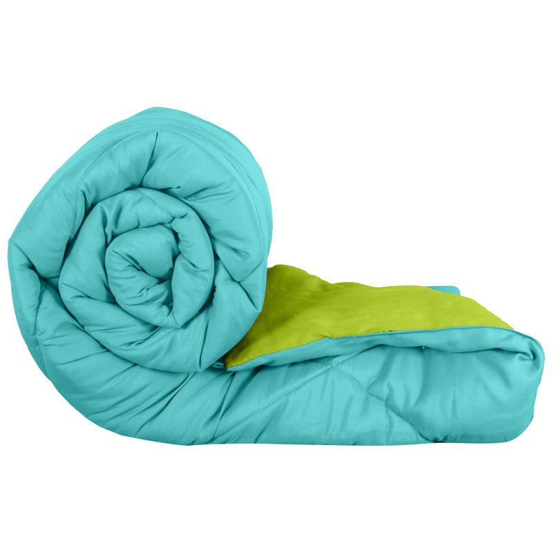 Buy Nihara Revesible Comforter - Green & Blue Comforters & AC Quilts from Vaaree