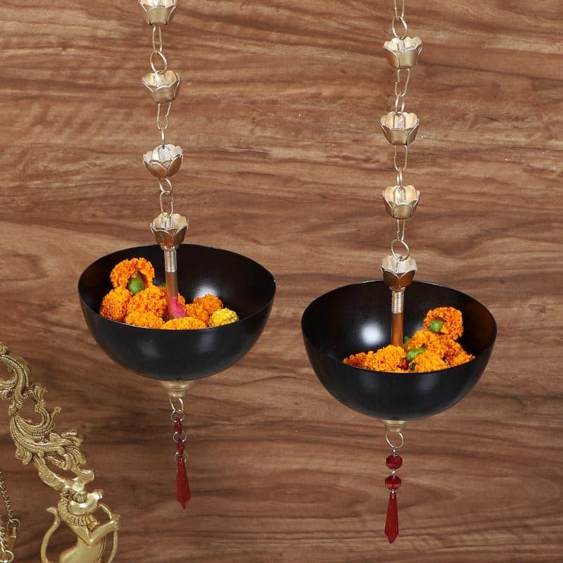 Buy Abyana Hanging Urli - Set Of Two Urli from Vaaree