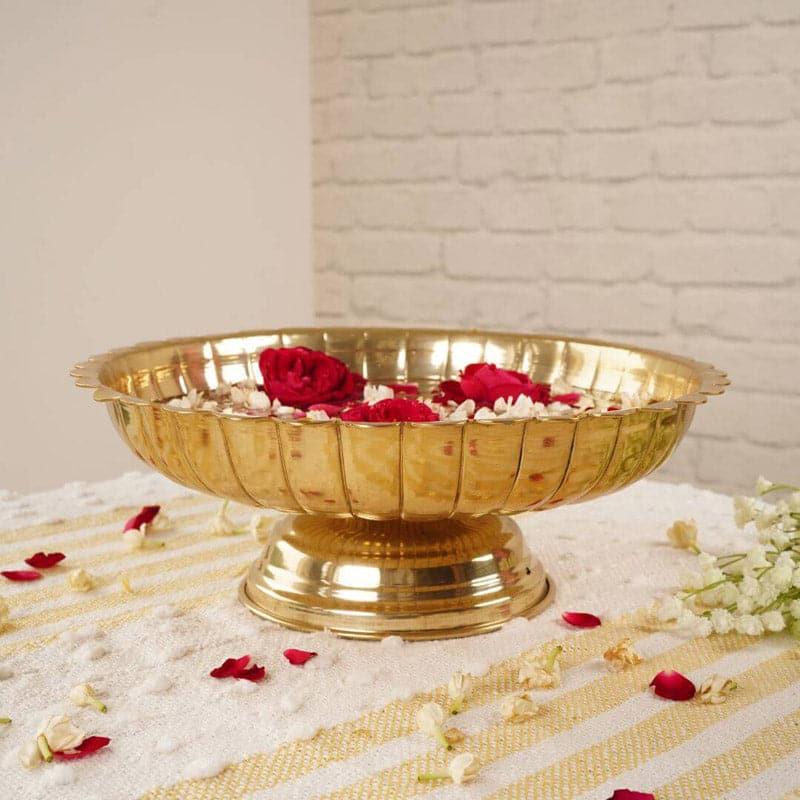 Buy Kamala Kaay Urli - Gold Urli from Vaaree