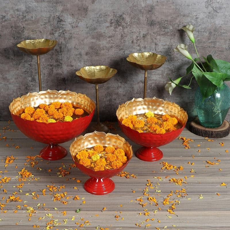 Buy Kanshiki Kalyan Urli (Red) - Set Of Six Urli from Vaaree