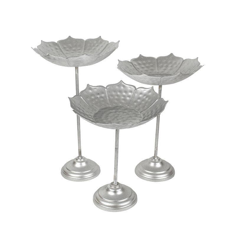 Buy Lotus Urli With Stand - Set Of Three Urli from Vaaree