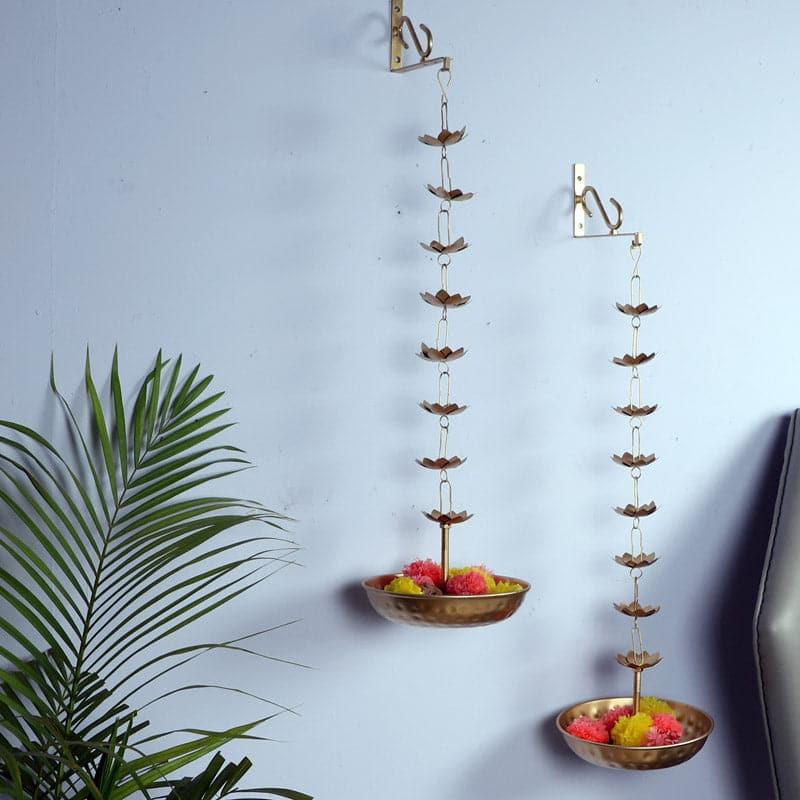 Buy Trikshana Hanging Urli - Set Of Two Urli from Vaaree