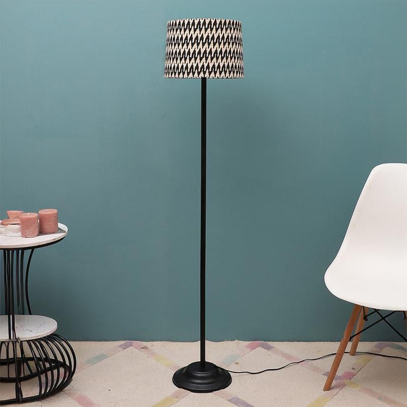 Floor Lamp - Chevronic Bergo Floor Lamp