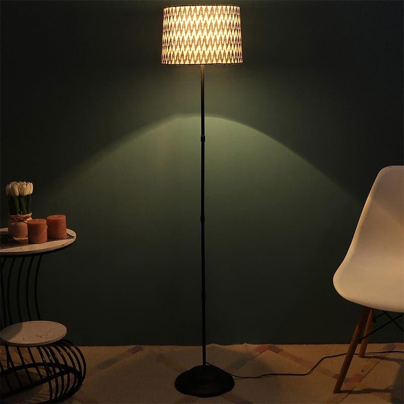 Floor Lamp - Chevronic Grido Floor Lamp