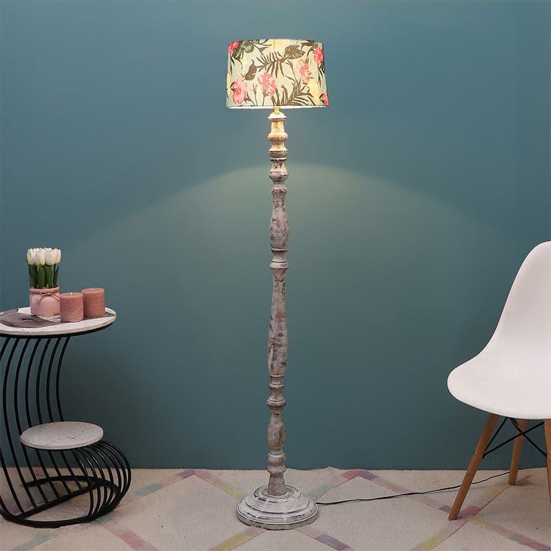 Buy Gardensa Toru Floor Lamp Floor Lamp from Vaaree