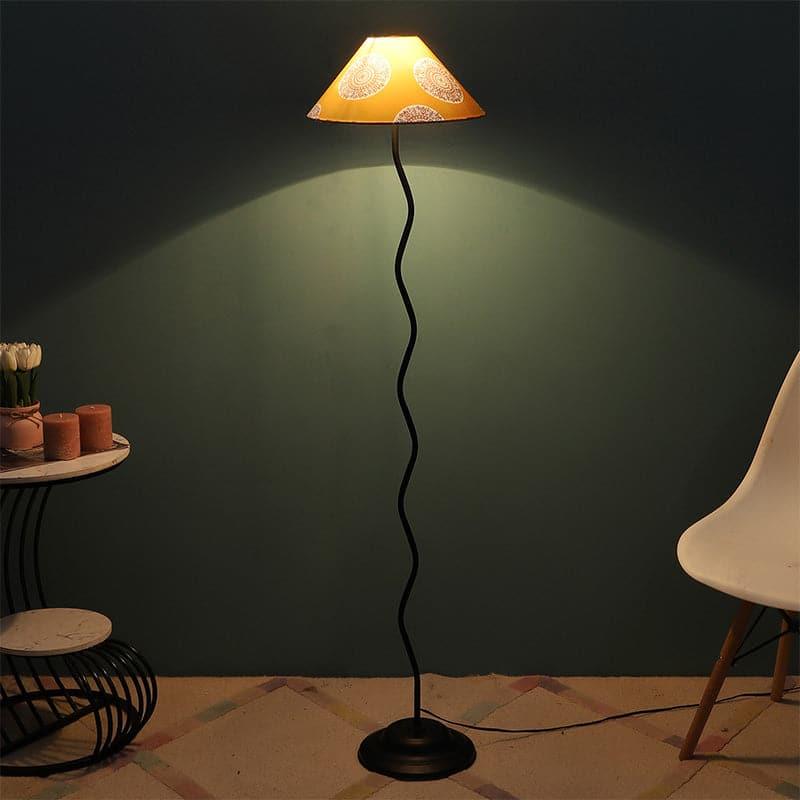 Buy Mandala Merry Wavo Floor Lamp Floor Lamp from Vaaree