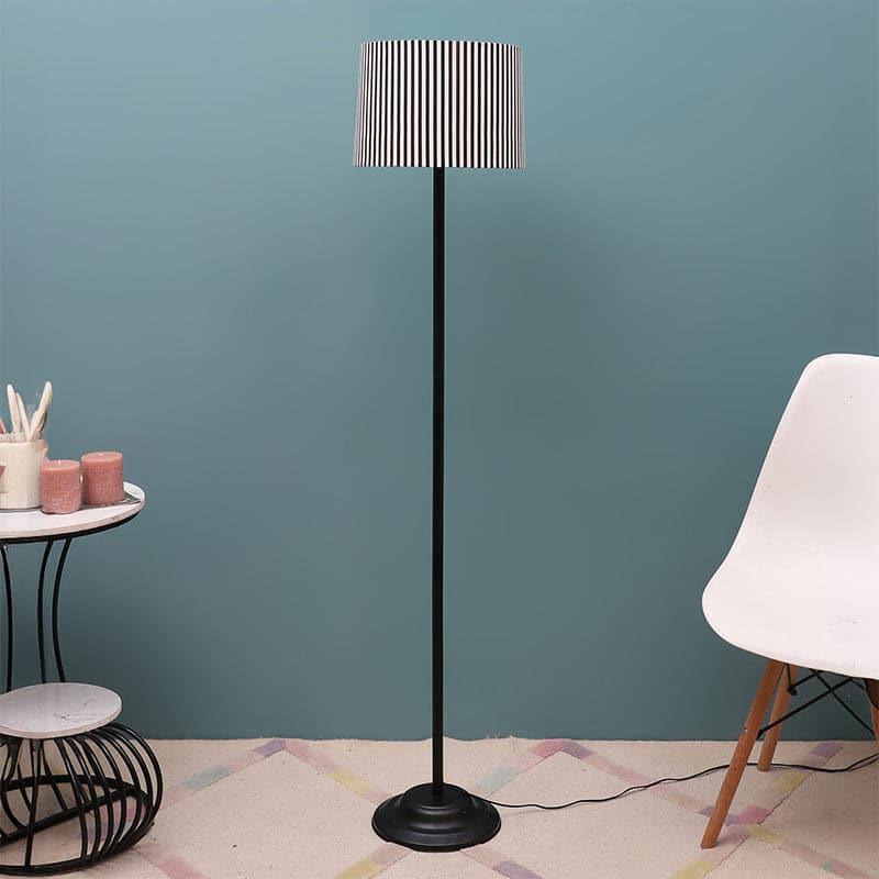 Buy Zebro Bergo Floor Lamp Floor Lamp from Vaaree