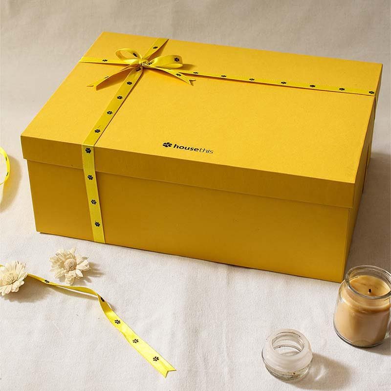 Buy Girnar Gift Box Gift Box from Vaaree