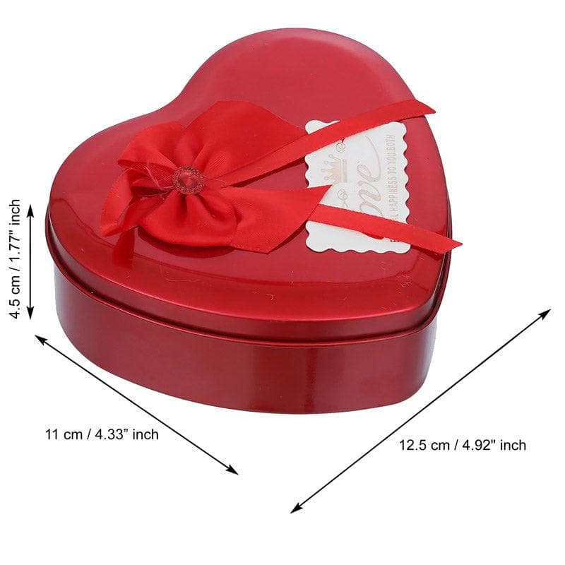 Buy Cupid Delight Valentine Gift Set Gift Box from Vaaree