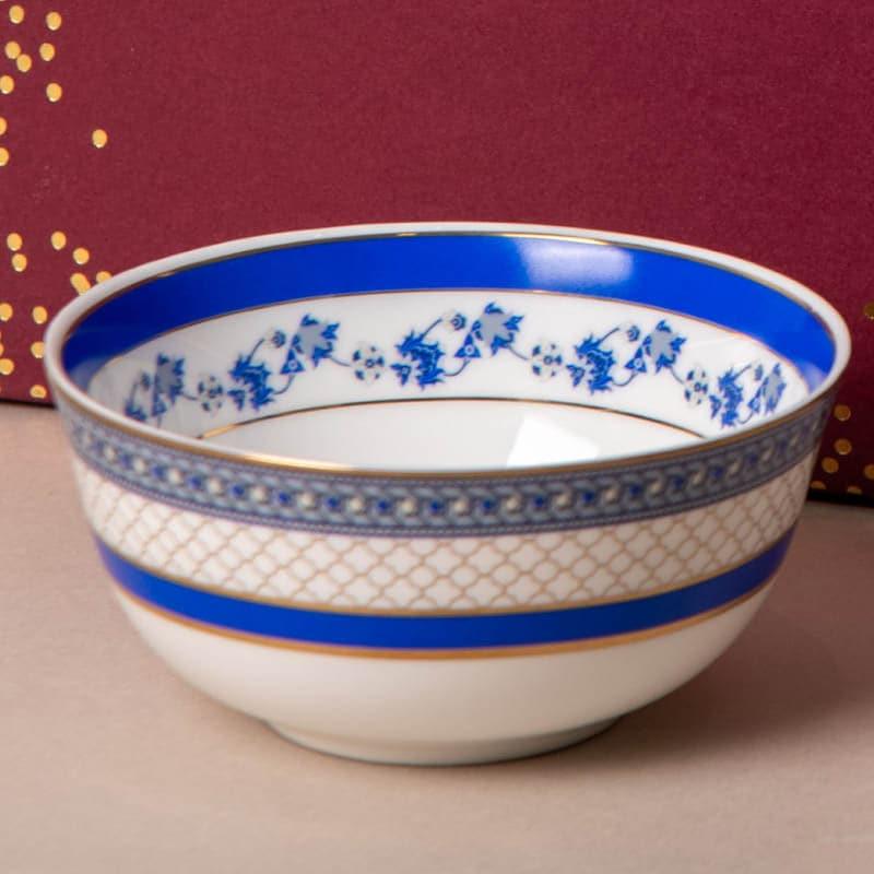 Buy Hafsa Bowl & Tray Gift Box - Set Of Three Gift Box from Vaaree