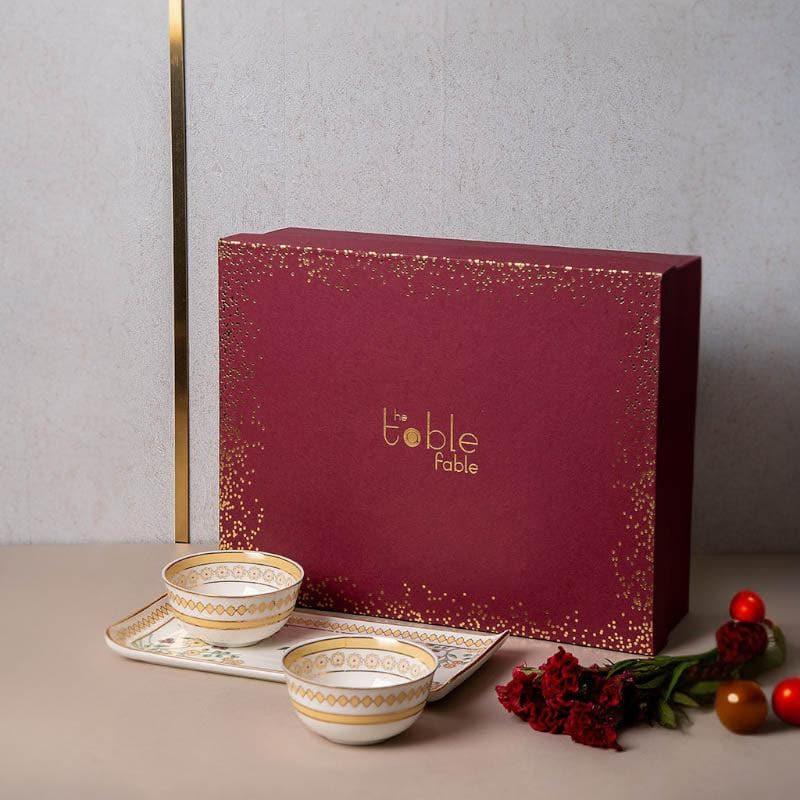 Buy Hridi Bowl & Tray Gift Box - Set Of Three Gift Box from Vaaree