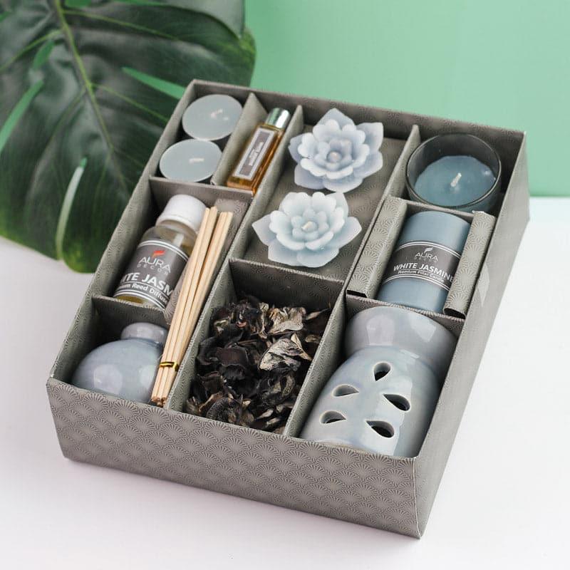 Buy Gift Box - Jasmine Wonder Gift Box at Vaaree online