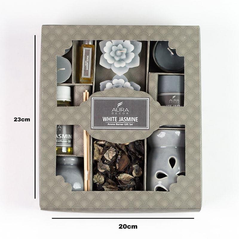 Buy Jasmine Wonder Gift Box Gift Box from Vaaree