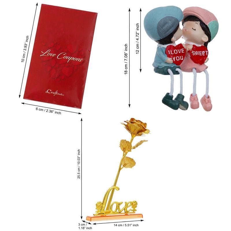 Buy Little Couple Love Valentine Gift Set Gift Box from Vaaree