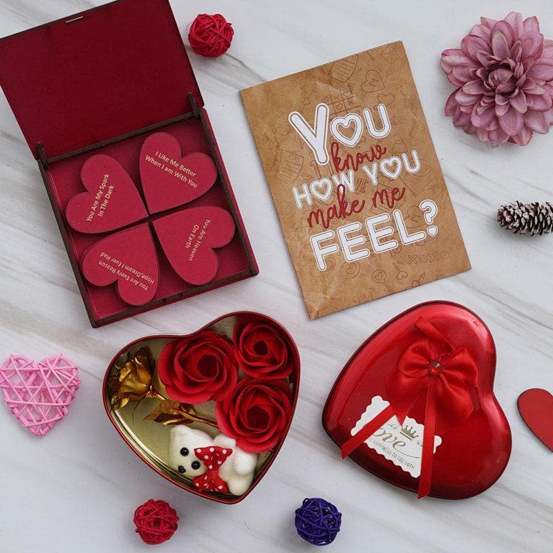 Buy Lovestruck Treasures Valentine Gift Set Gift Box from Vaaree