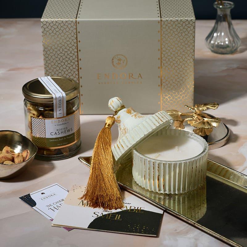 Buy Gift Box - Werna Mirza Oudh Arabia Gift Box at Vaaree online