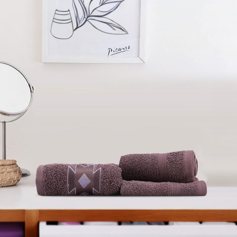 Buy Aqua Ripple Hand & Face Towel (Purple) - Three Piece Set Hand & Face Towels from Vaaree