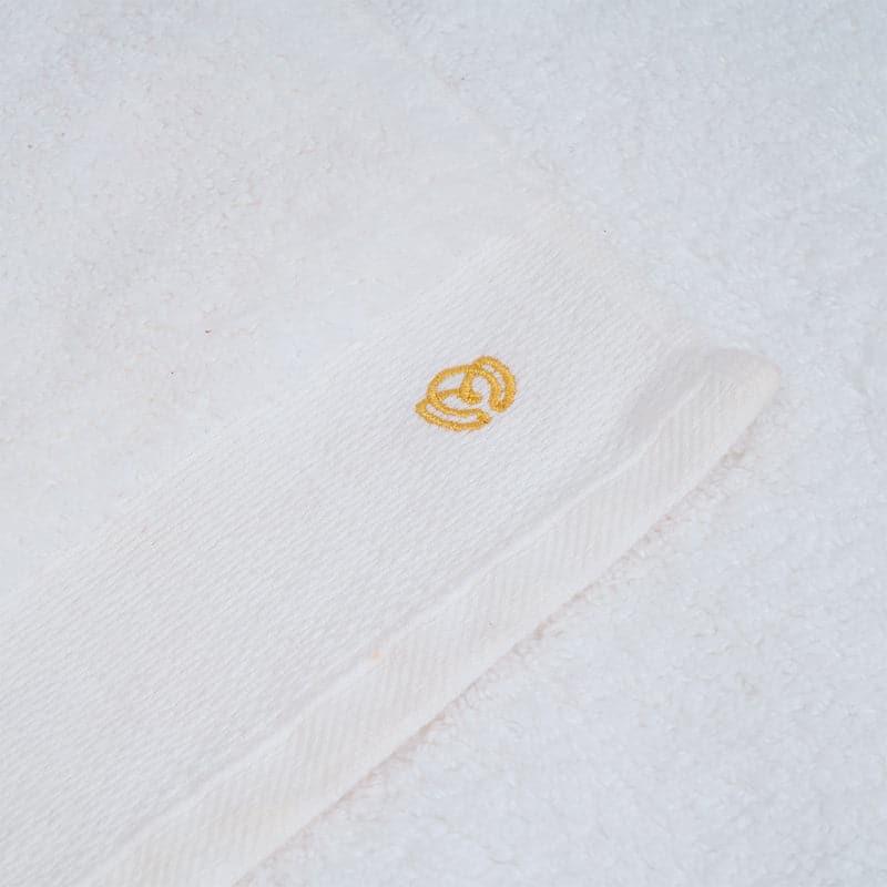 Buy Hand & Face Towels - Micro Cotton Soft Serenity Solid Face Towel (White) - Set Of Four at Vaaree online