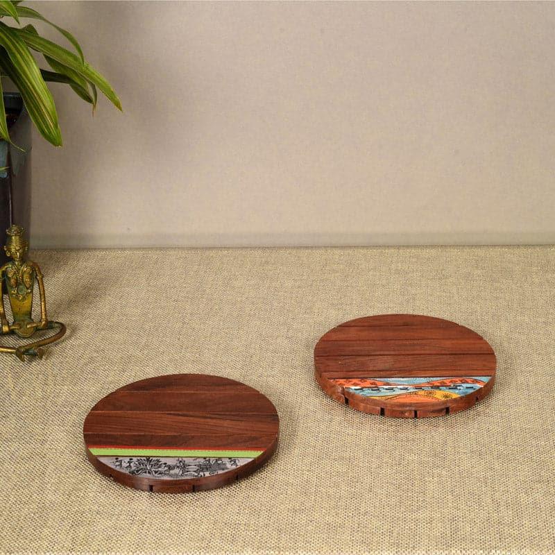 Buy Shonala Wooden Trivet - Set Of Two Hot Mats from Vaaree