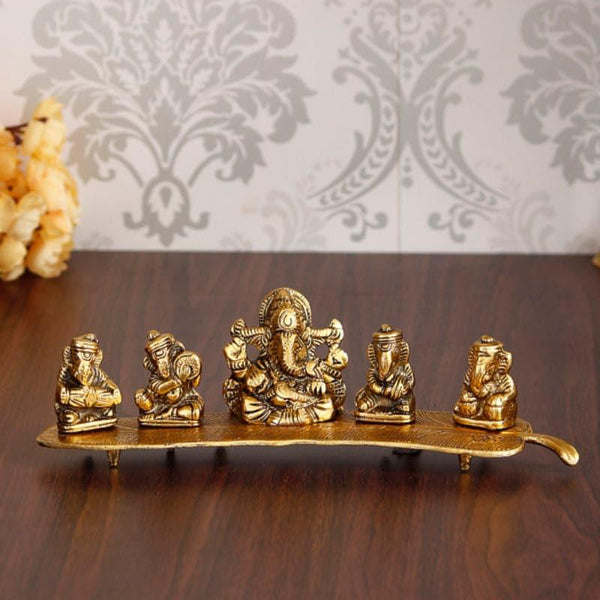 Idols & Sets - Ganesha Sangeeth Incense Holder